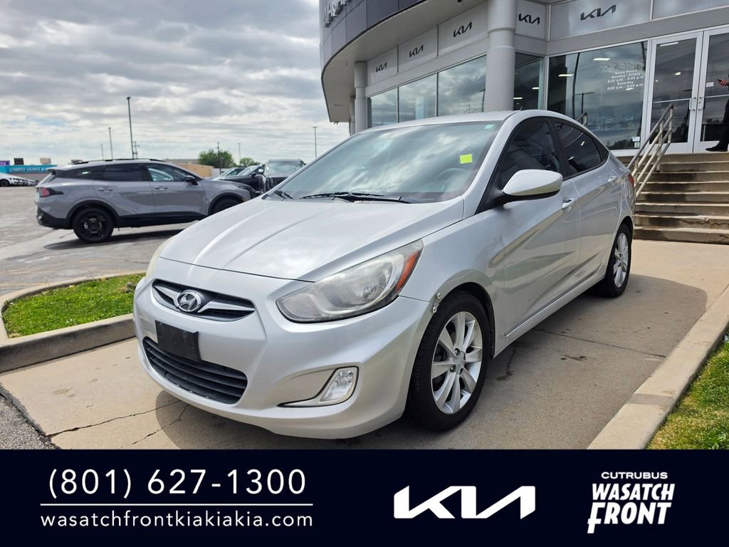 Used 2012 Hyundai Accent GLS w/ Premium Pkg 3