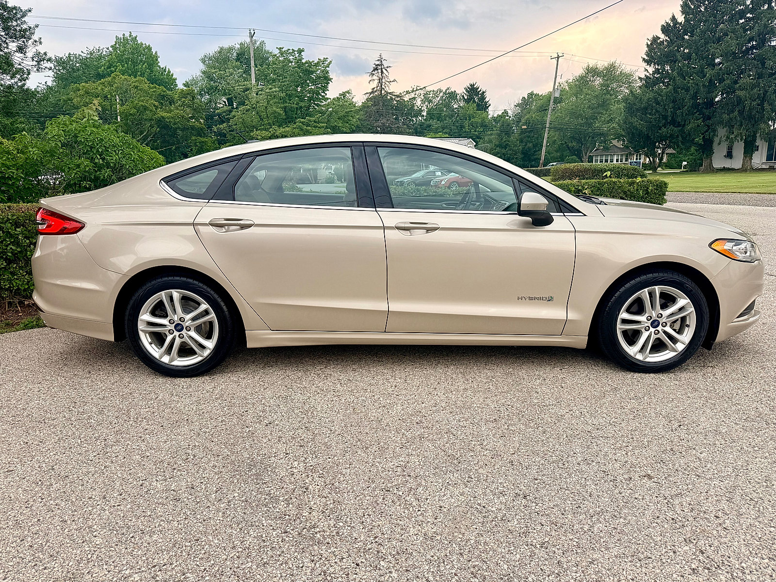 Used 2018 Ford Fusion S FWD image 3