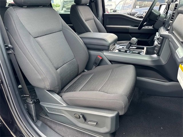 New 2025 Ford F150 XLT w/ Equipment Group 302A MID image 11