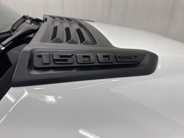 New 2025 RAM 1500 Laramie w/ Night Edition image 31