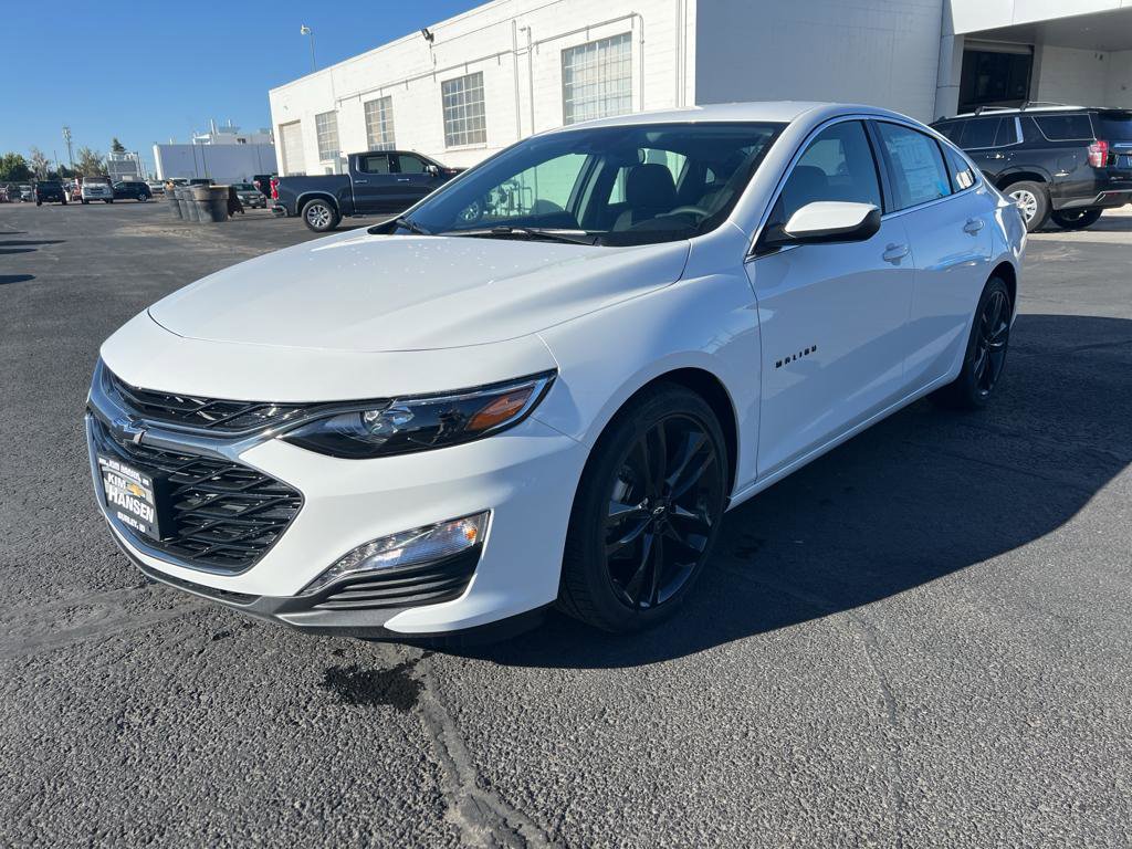 New 2025 Chevrolet Malibu LT w/ Sport Edition image 8