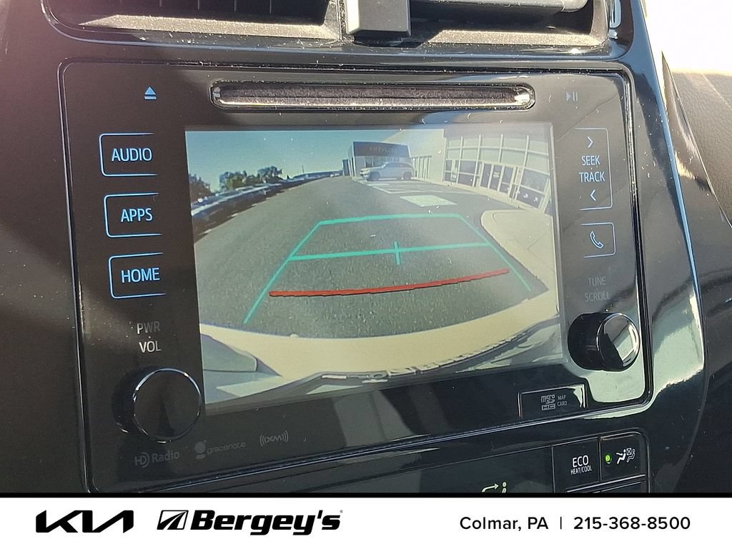 Used 2017 Toyota Prius Four FWD image 19