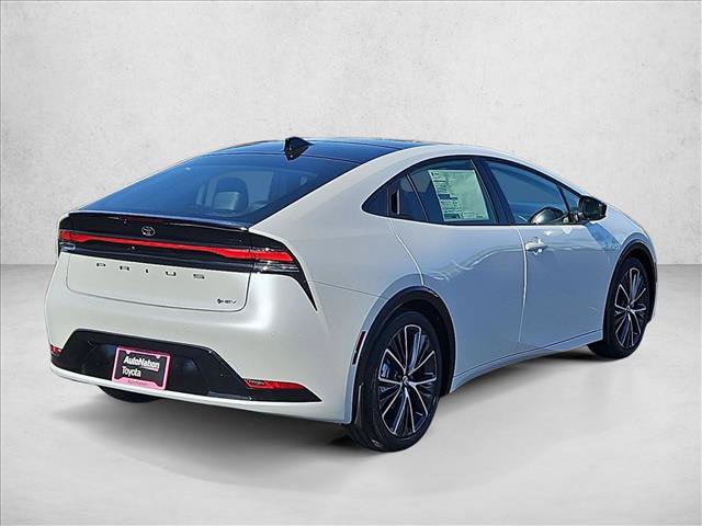 New 2027 Toyota Prius Limited FWD image 2