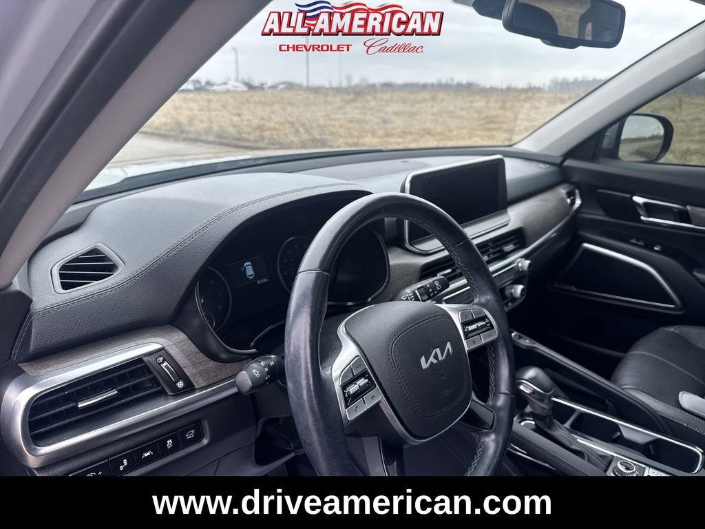 Used 2022 Kia Telluride EX w/ EX Premium Package image 10