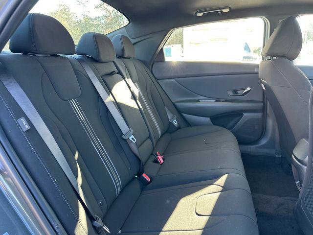 New 2026 Hyundai Elantra SEL Sport Premium FWD image 20