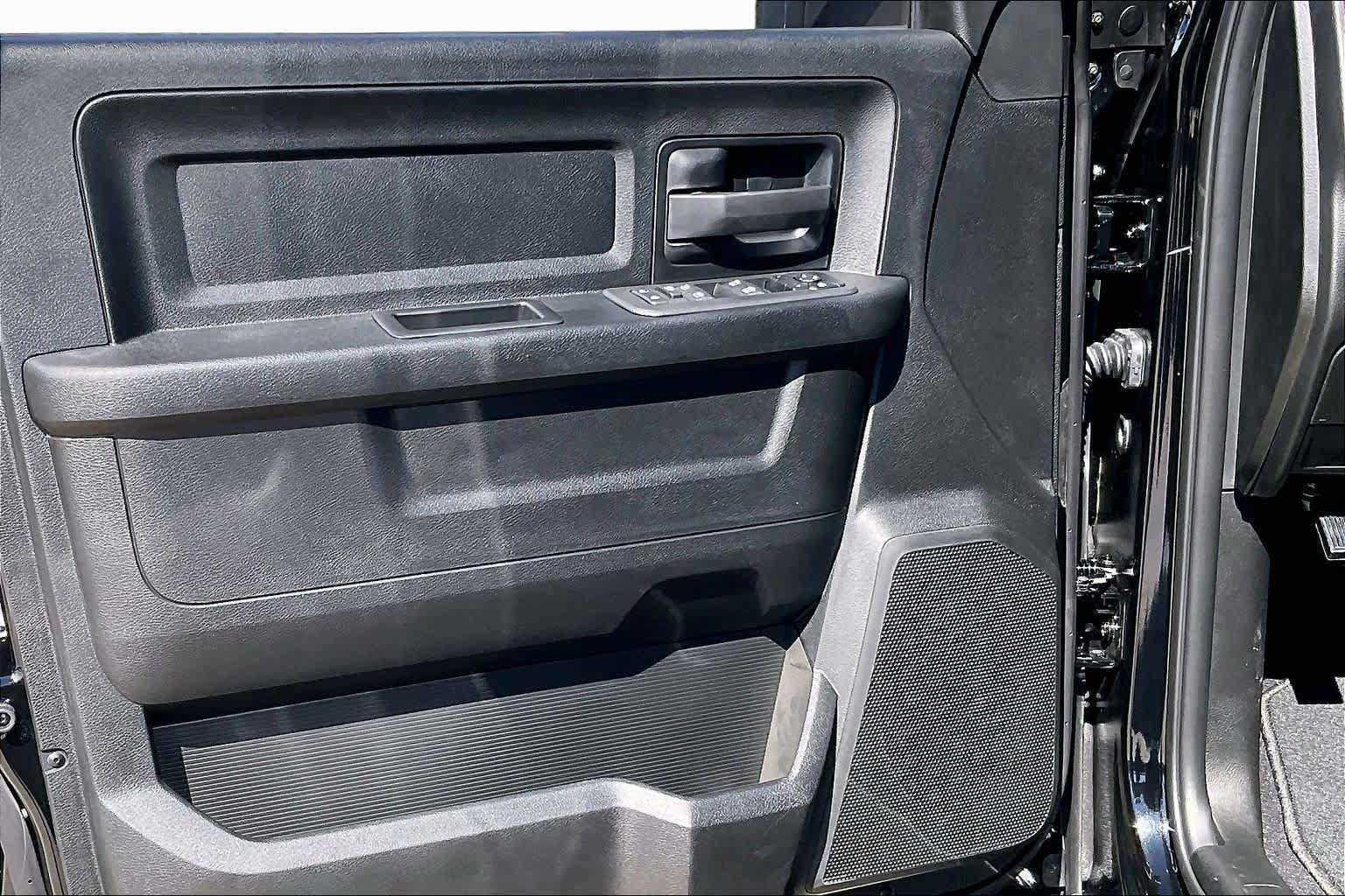 New 2027 RAM 2500 Tradesman AWD/4WD image 10