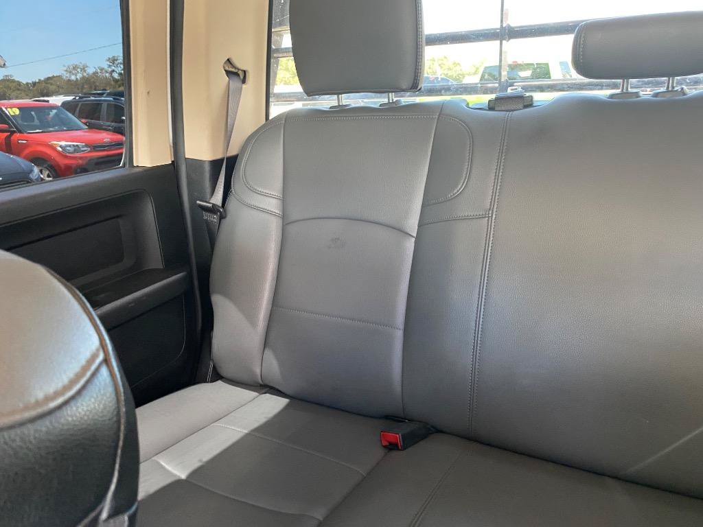 Used 2020 RAM 5500 Tradesman w/ Chrome Appearance Group AWD/4WD image 41