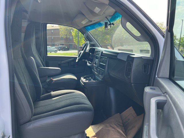 Used 2022 Chevrolet Express 2500 w/ Driver Convenience Package image 35