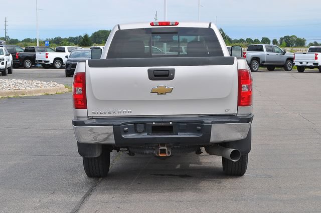 Used 2009 Chevrolet Silverado 2500 LT w/ Exterior Plus Package AWD/4WD image 4