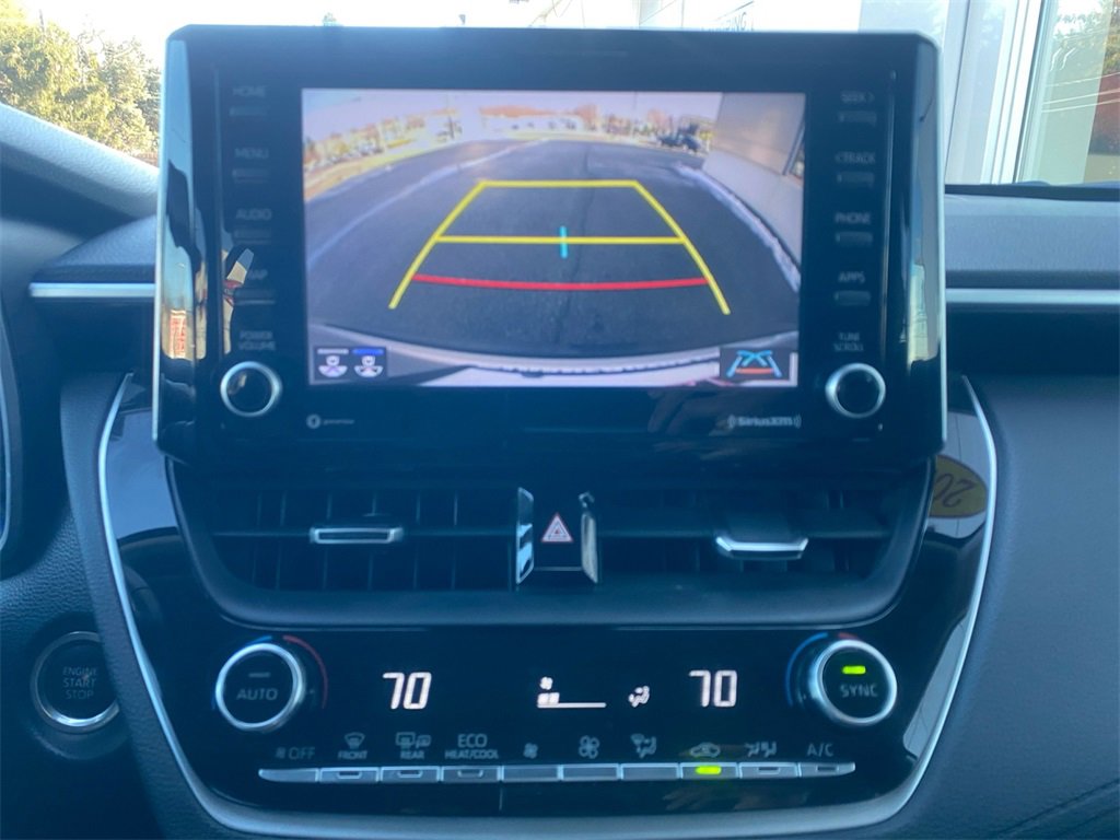 Used 2022 Toyota Corolla Cross XLE image 21