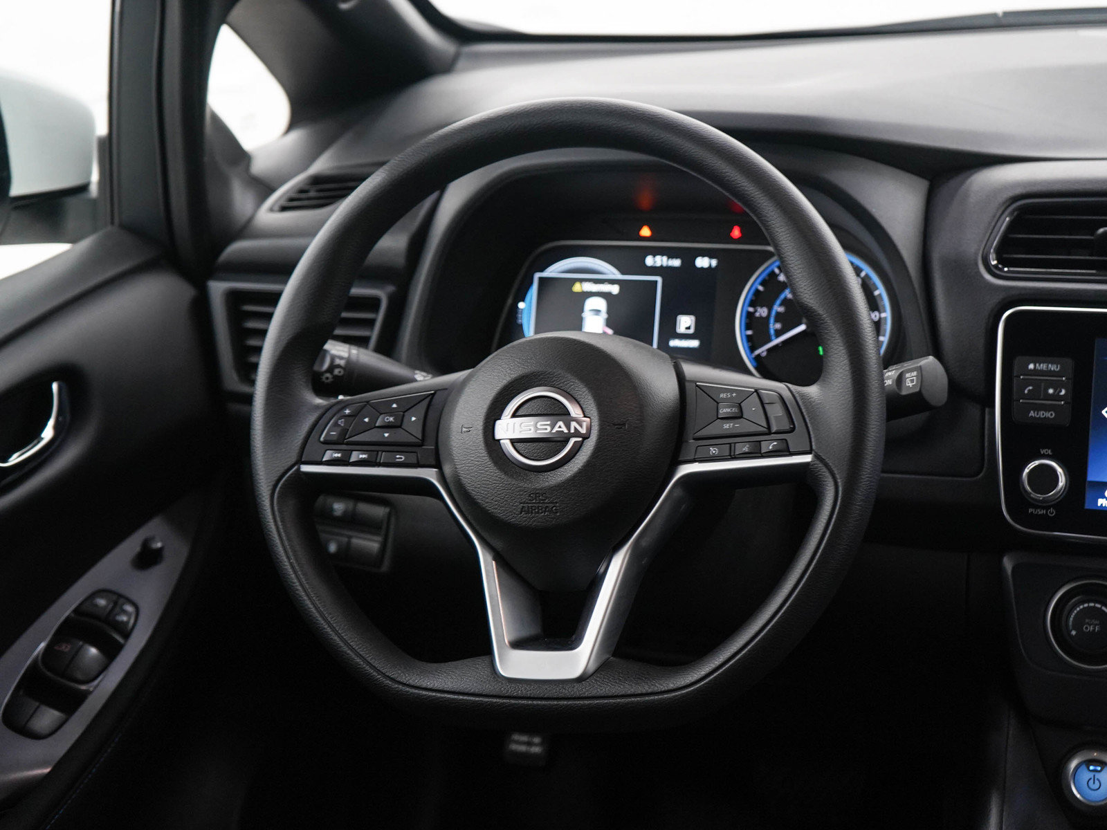 Used 2025 Nissan Leaf S FWD image 14