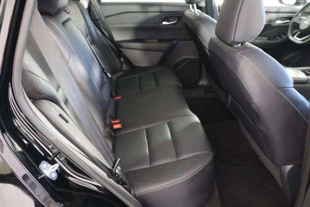 Used 2024 Nissan Rogue SL AWD/4WD image 22