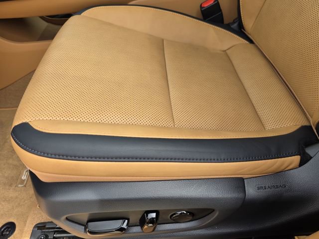 Used 2024 Lexus RZ 300e Premium w/ Accessory Package (Z1) image 21