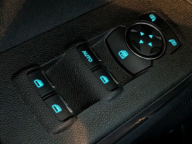 Used 2022 Ford EcoSport SE AWD/4WD image 23