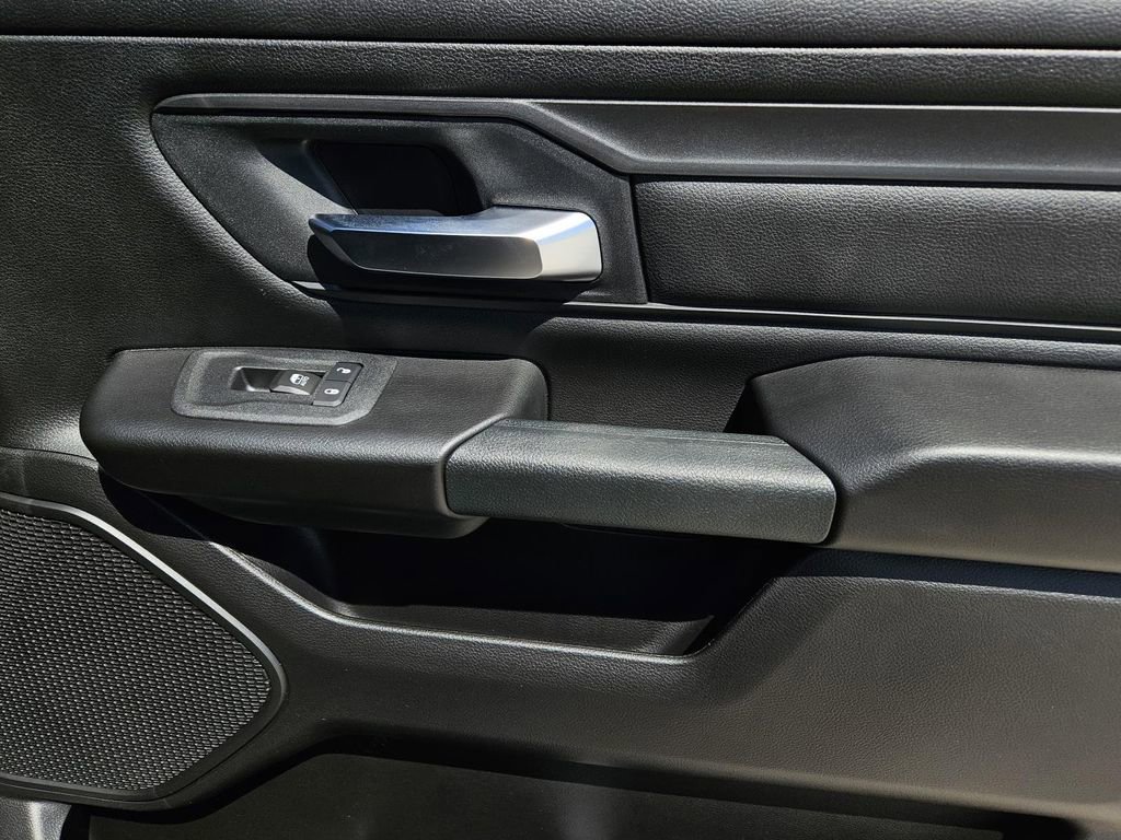 New 2026 RAM 1500 Express image 9