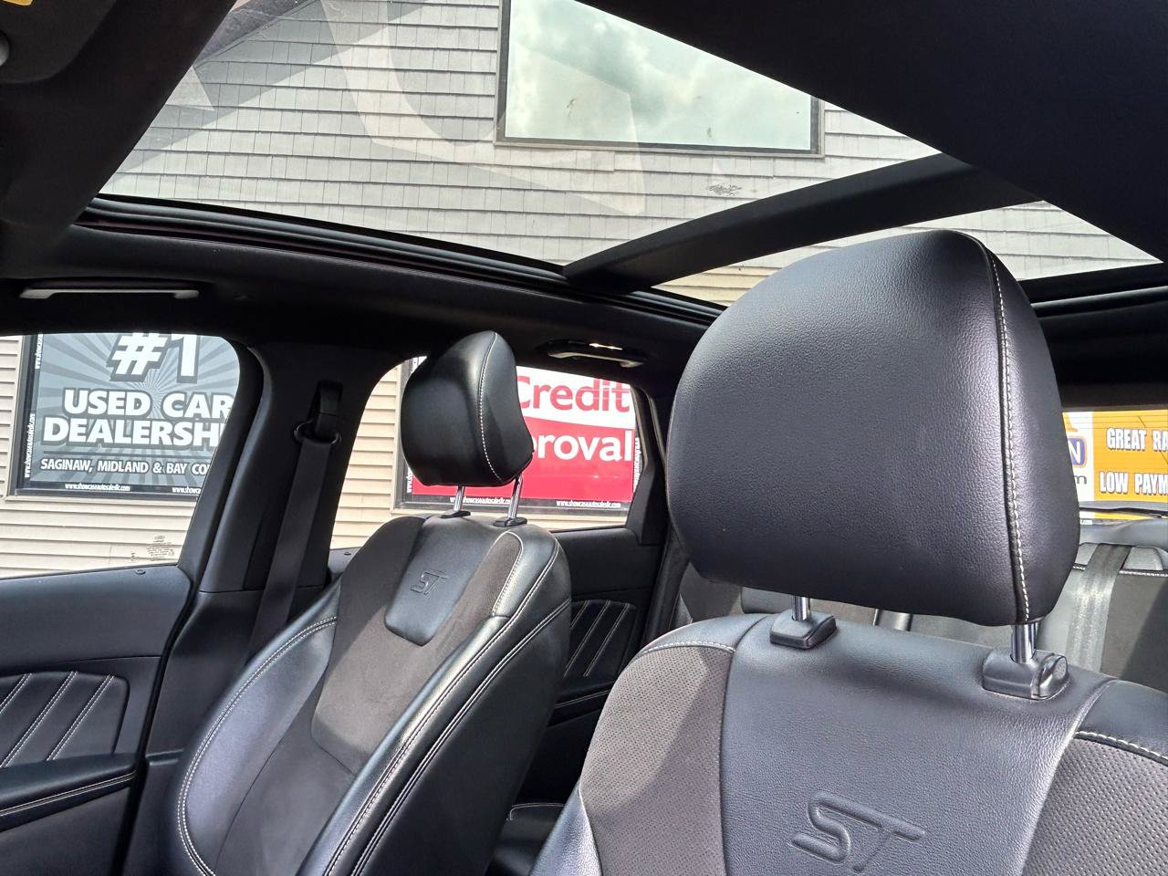 Used 2019 Ford Edge ST w/ Convenience Package AWD/4WD image 18
