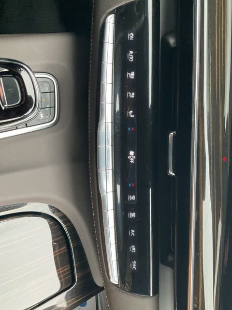 Used 2024 Cadillac Escalade Sport w/ LPO, ONYX Package AWD/4WD image 14