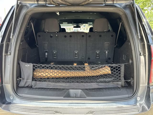 Used 2021 Chevrolet Suburban LS RWD image 12