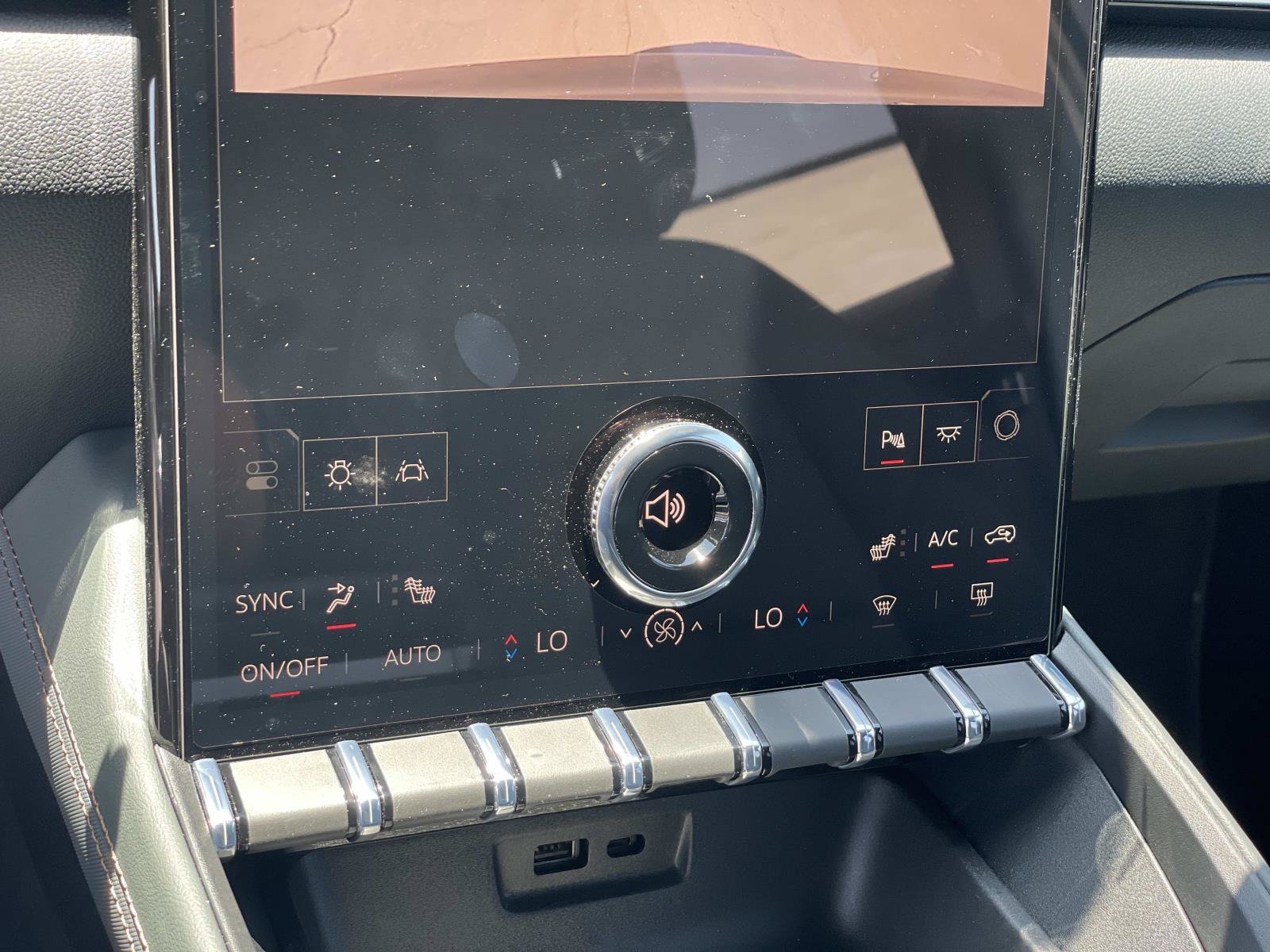 New 2026 GMC Terrain AT4 AWD/4WD image 15