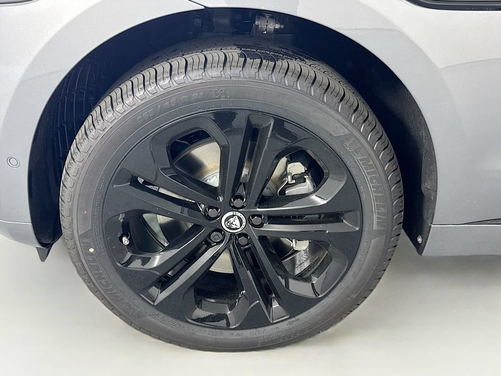 New 2026 Jaguar F-PACE R-Dynamic S AWD/4WD image 31