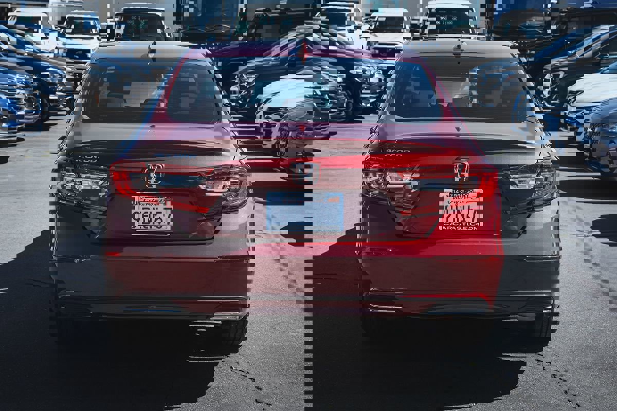 Used 2021 Honda Accord LX image 9