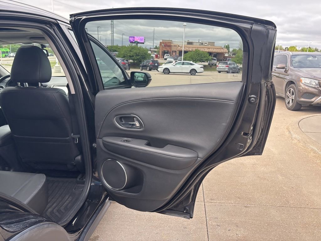 Used 2016 Honda HR-V EX-L image 30