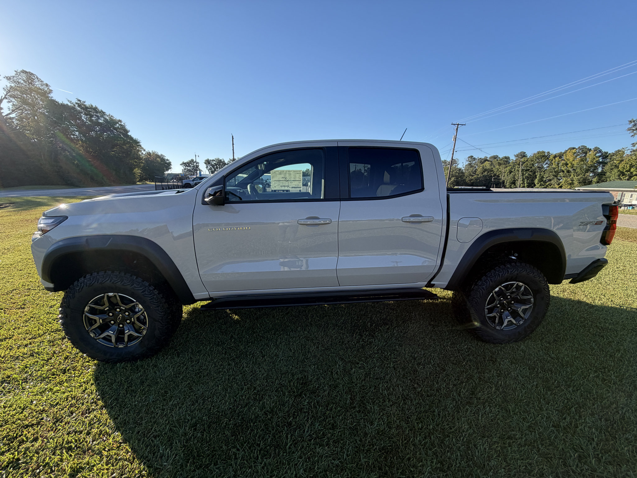 New 2026 Chevrolet Colorado ZR2 AWD/4WD image 17