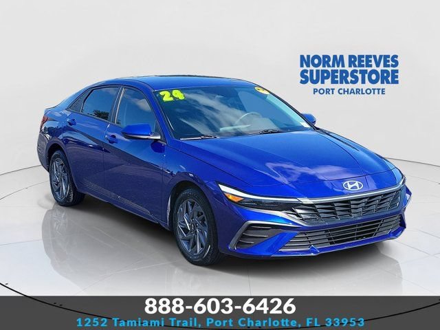 Used 2024 Hyundai Elantra SEL FWD video 1