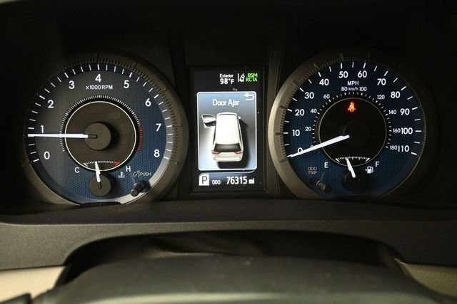 Used 2020 Toyota Sienna XLE FWD image 7