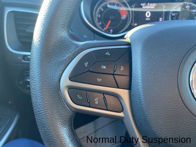 Used 2019 Jeep Cherokee Latitude w/ Popular Appearance Group image 14