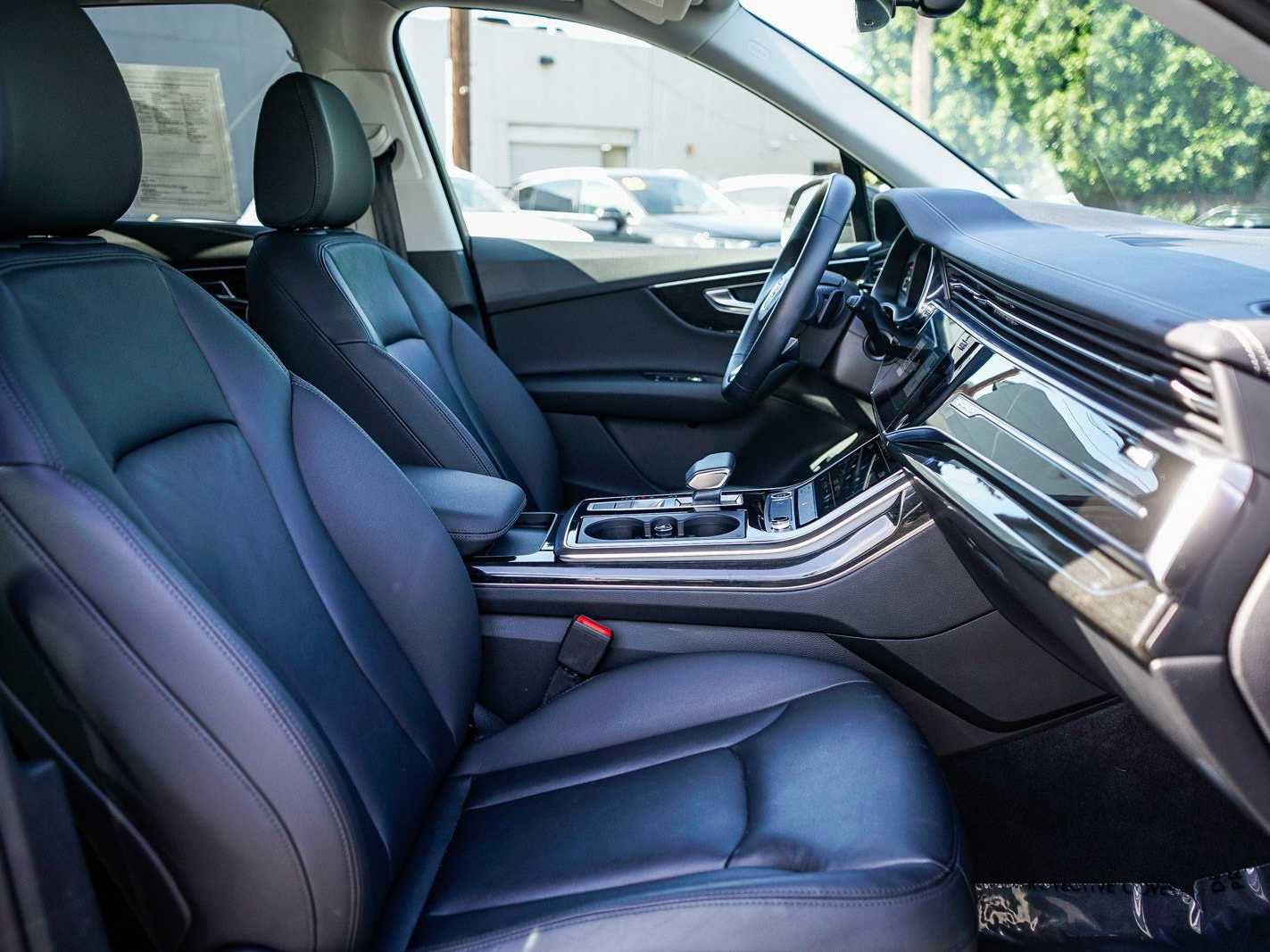 Used 2024 Audi Q7 2.0T Premium image 16