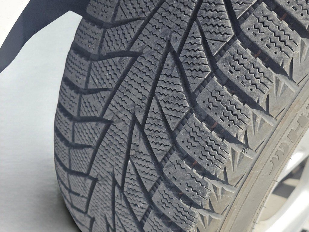 Used 2015 Ford Fiesta SE image 16