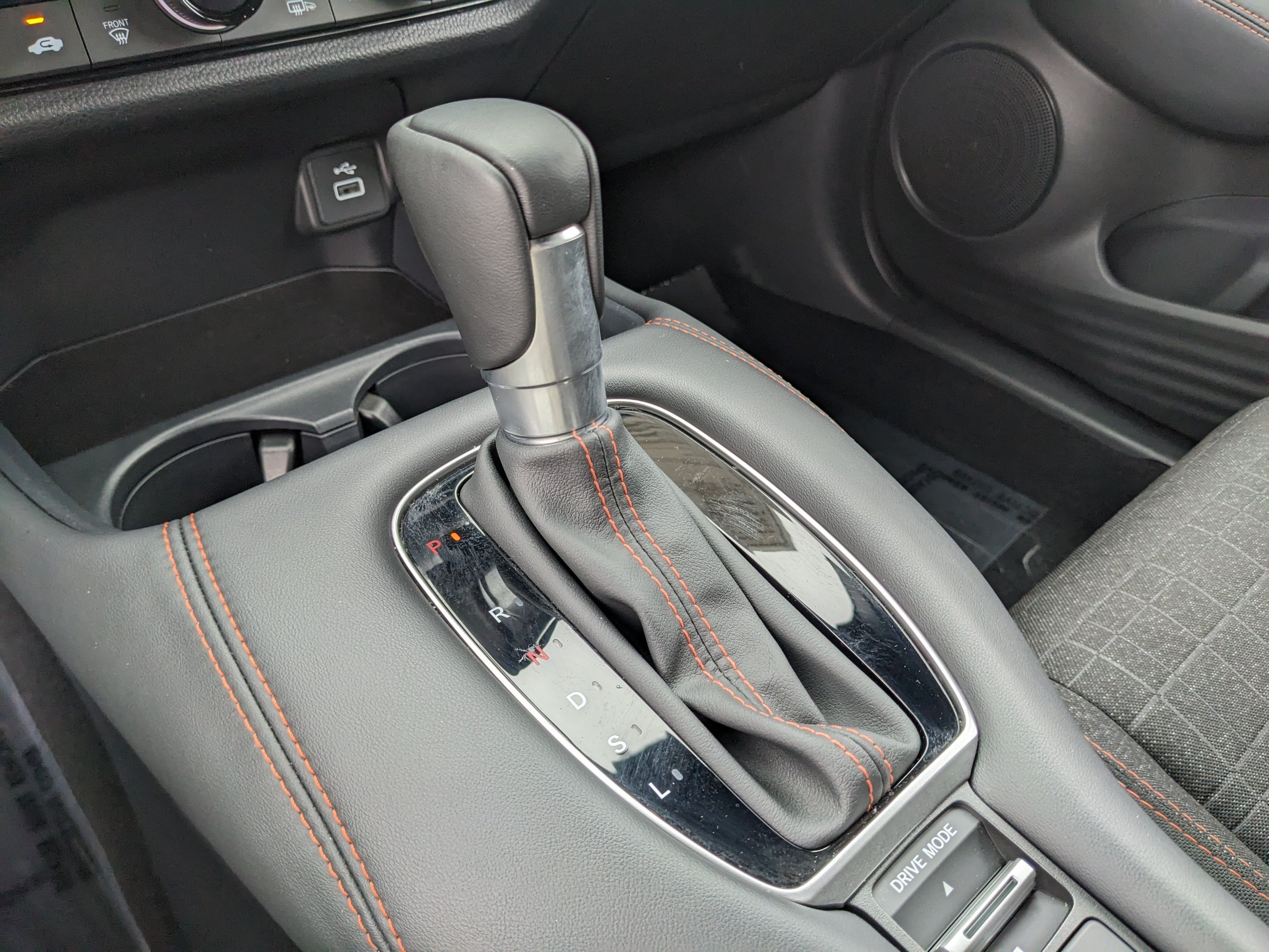 Used 2025 Honda HR-V Sport image 30