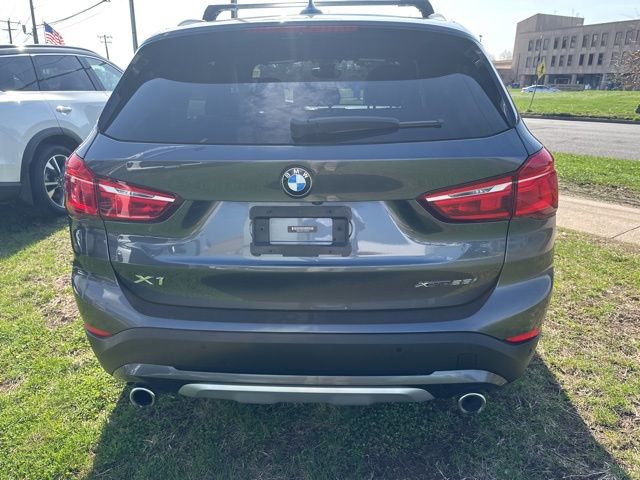 Used 2020 BMW X1 xDrive28i w/ Convenience Package image 4