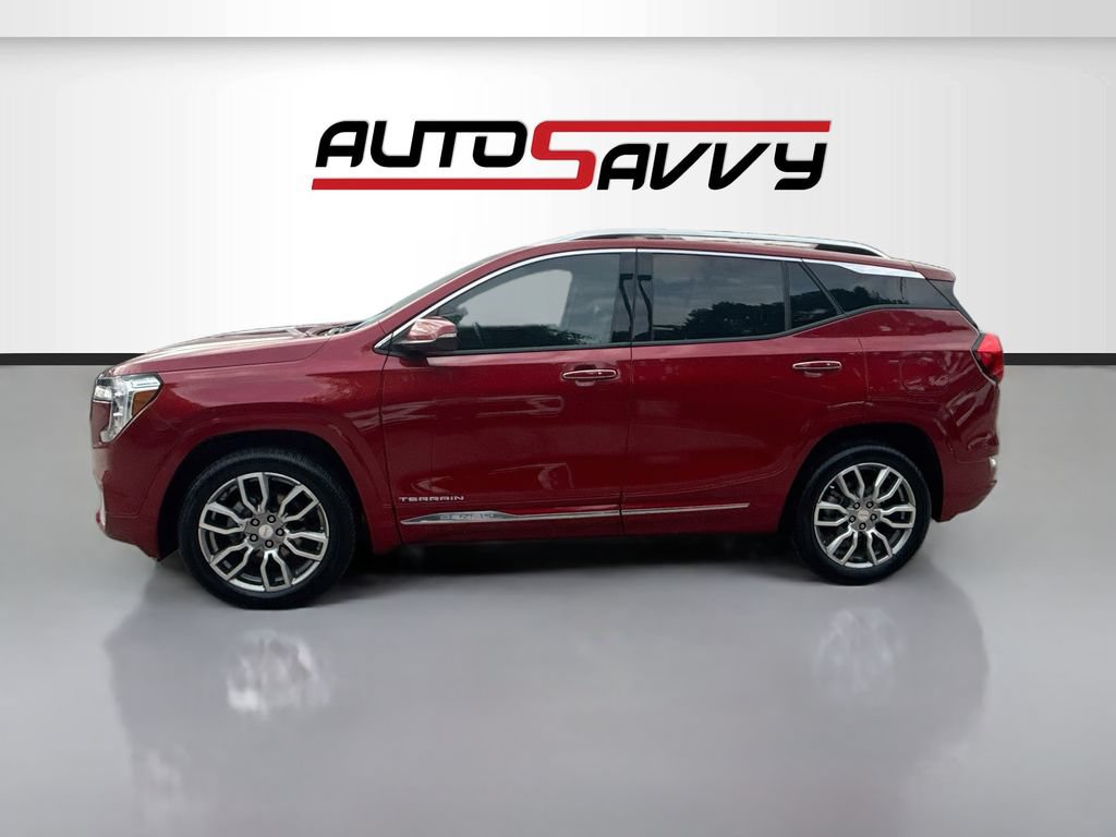 Used 2024 GMC Terrain Denali AWD/4WD image 4