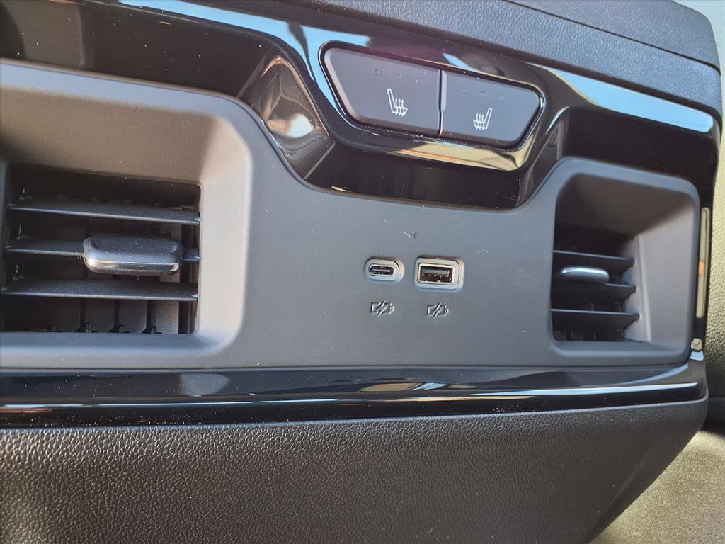New 2026 GMC Sierra 2500 AT4 w/ AT4 Premium Plus Package image 26