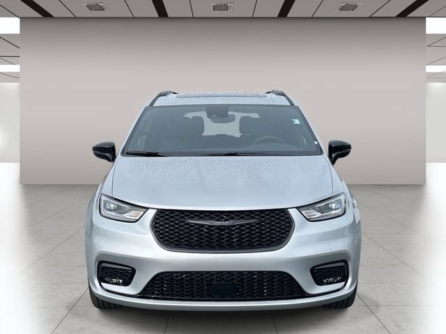New 2026 Chrysler Pacifica Select w/ S Appearance Package AWD/4WD image 9
