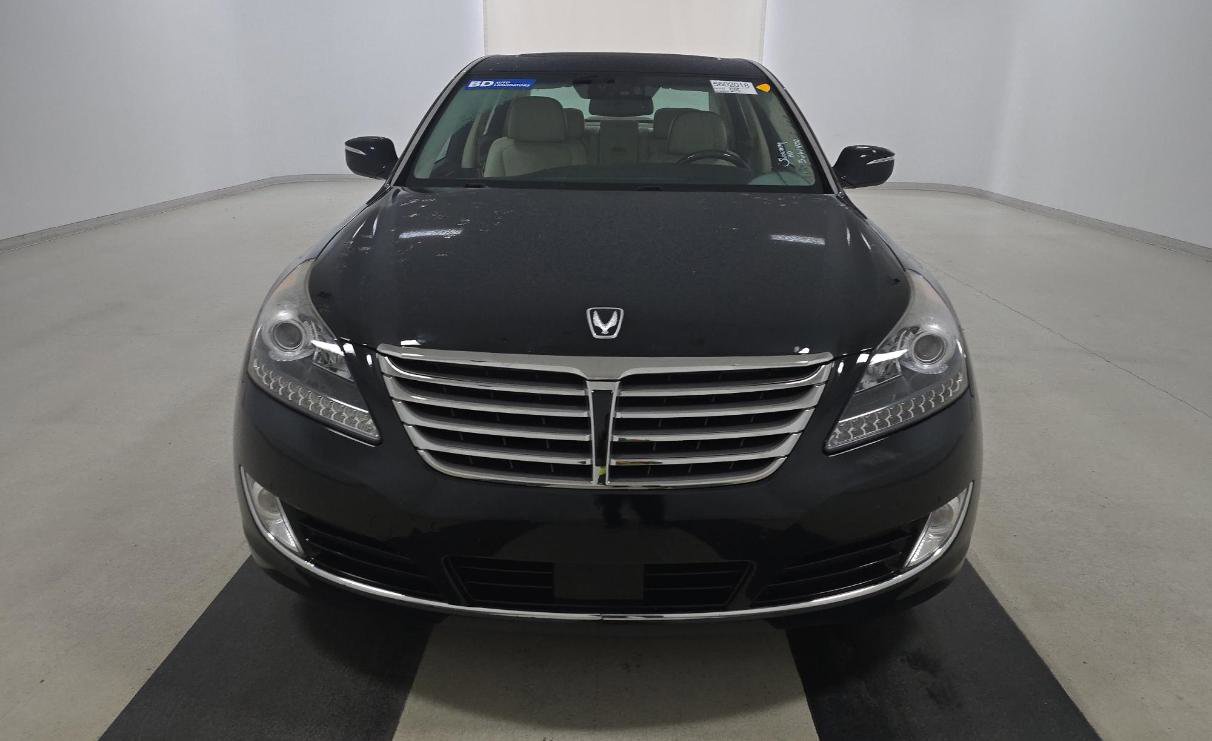 Used 2016 Hyundai Equus Signature image 2