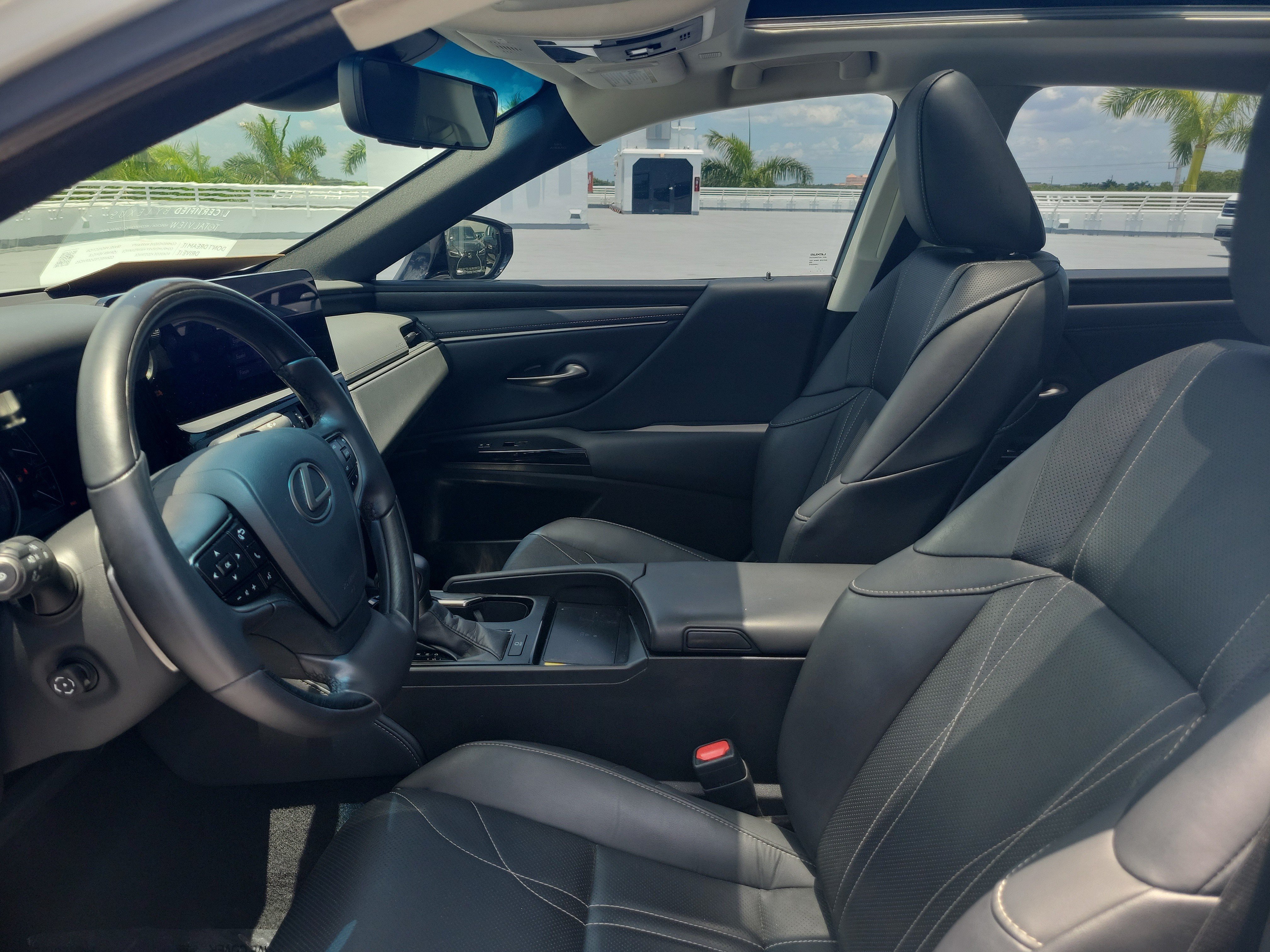 Certified 2024 Lexus ES 350 w/ Technology Package FWD image 22