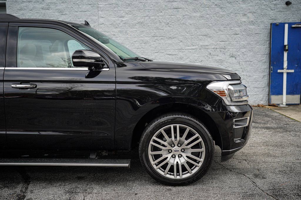Used 2022 Ford Expedition Max Limited AWD/4WD image 17