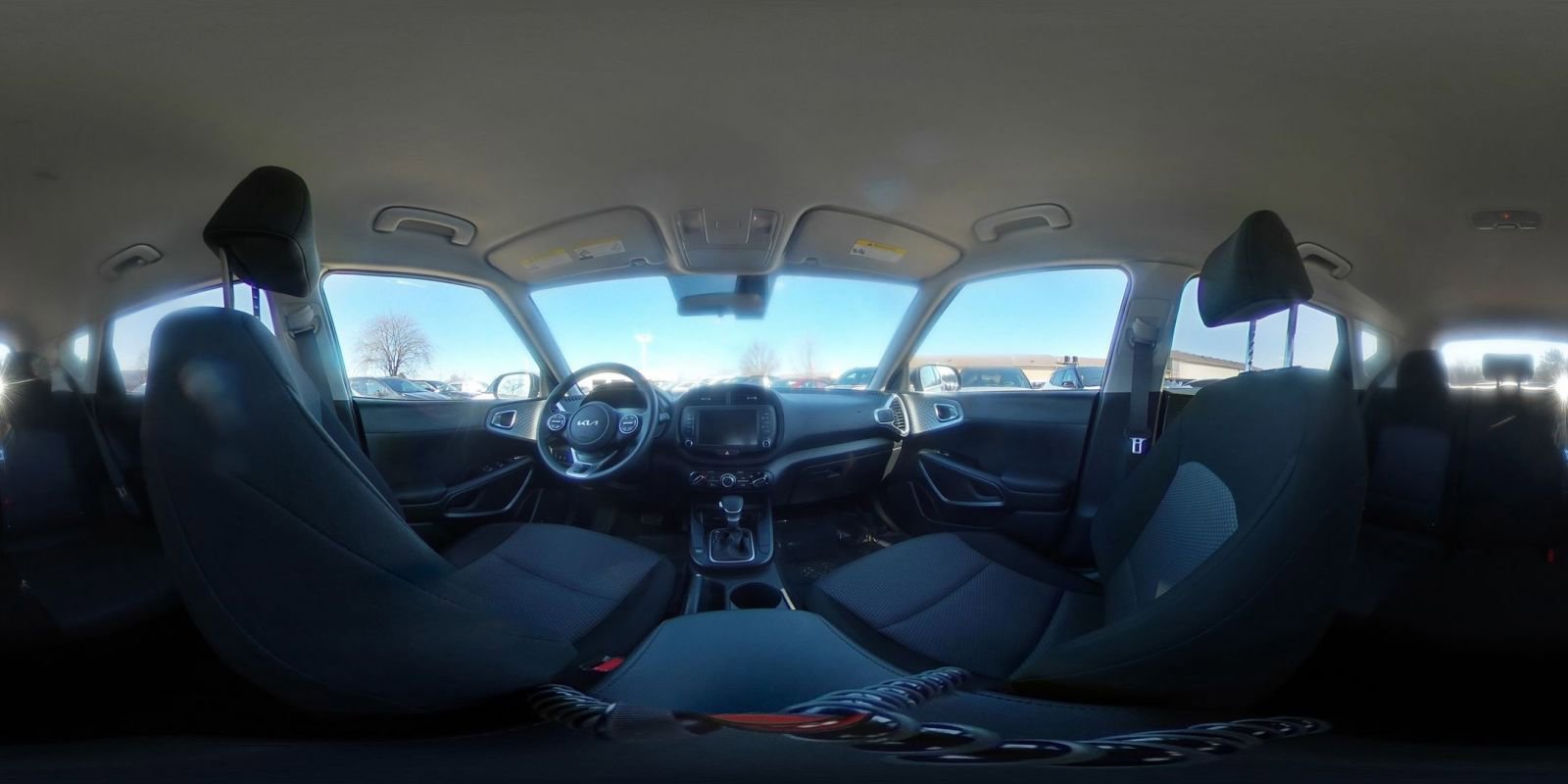 Used 2025 Kia Soul LX w/ LX Technology Package image 41