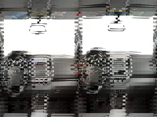 Used 2010 Toyota Tacoma PreRunner image 7