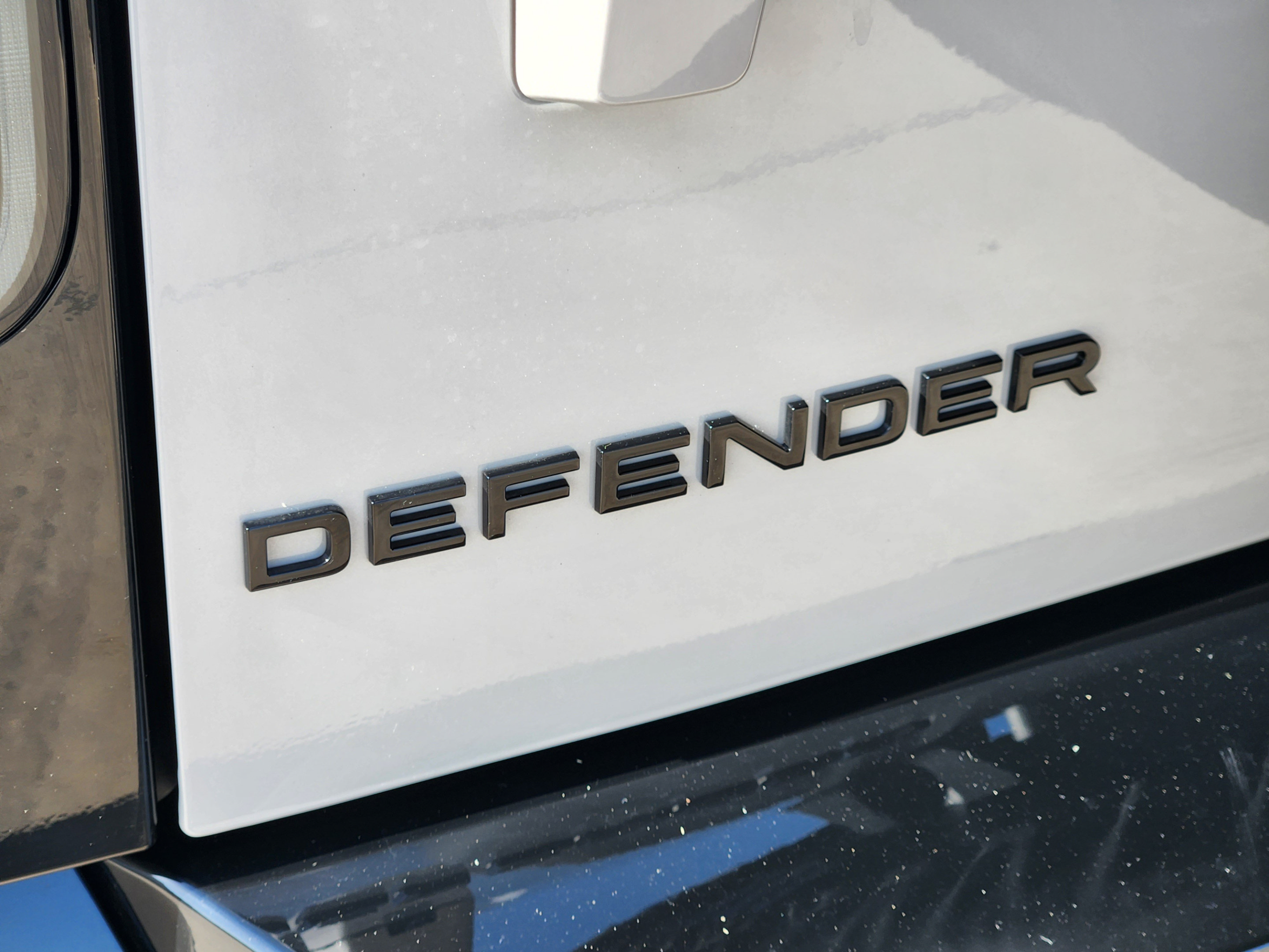 New 2026 Land Rover Defender 110 X-Dynamic SE AWD/4WD image 34