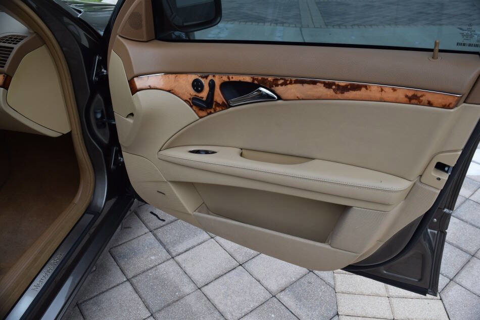Used 2008 Mercedes-Benz E 350 4MATIC Sedan image 75