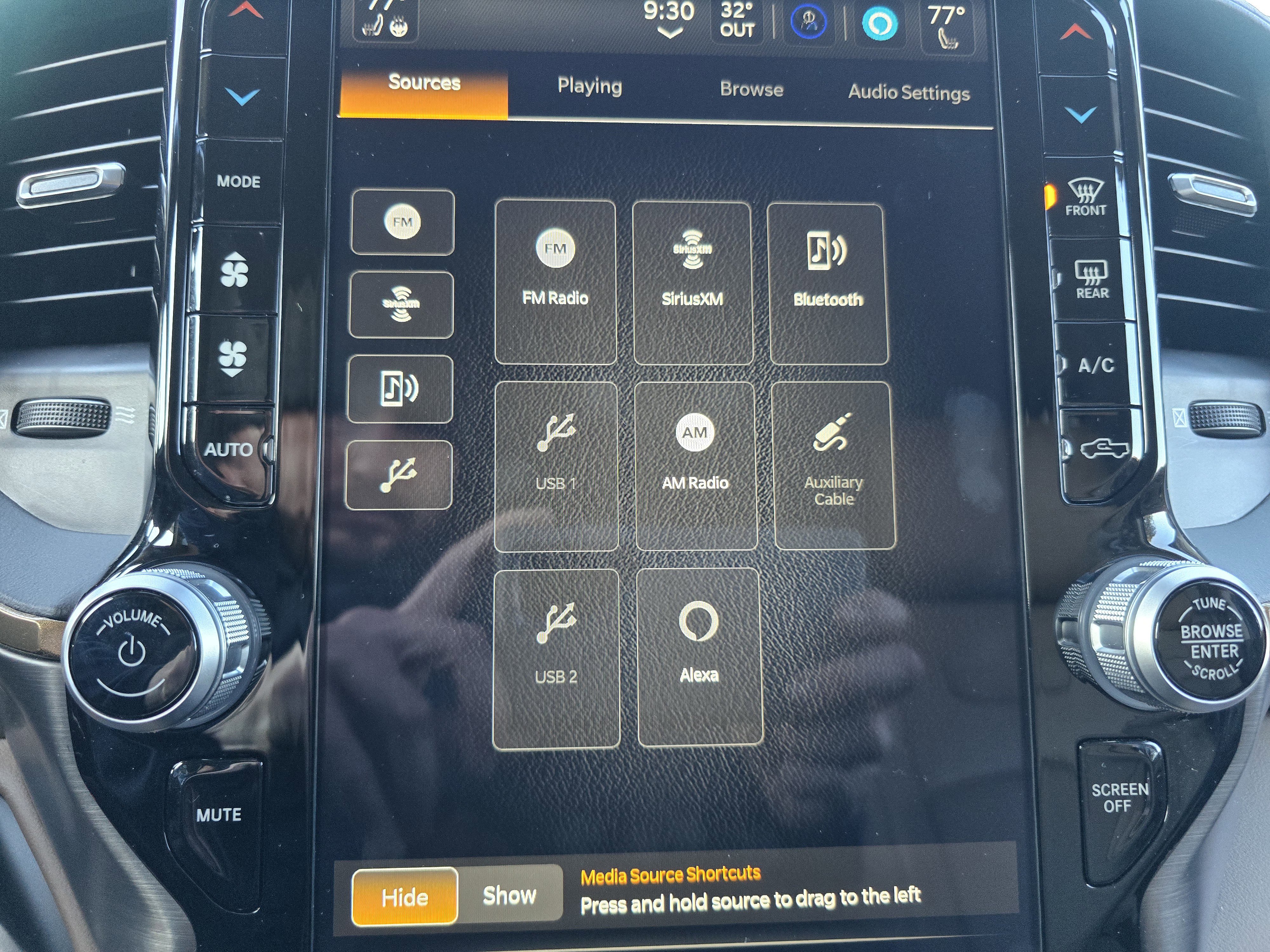 Used 2024 RAM 3500 Limited image 29