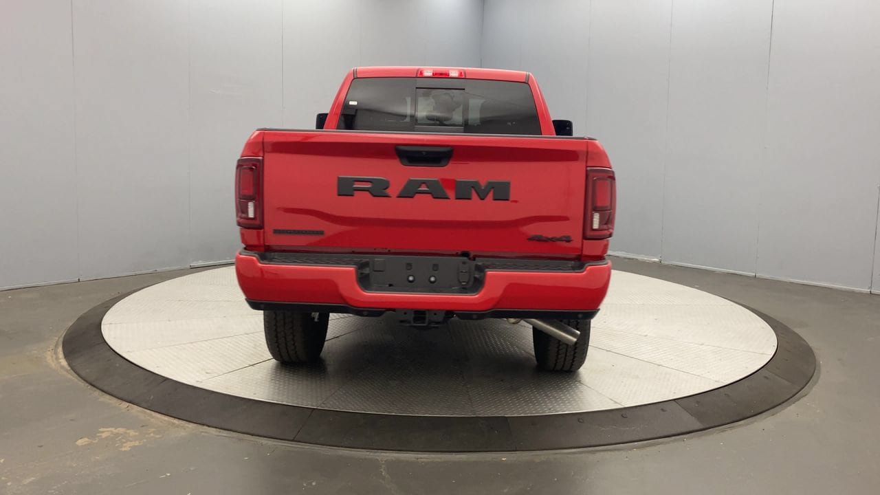 New 2026 RAM 2500 Big Horn AWD/4WD image 4