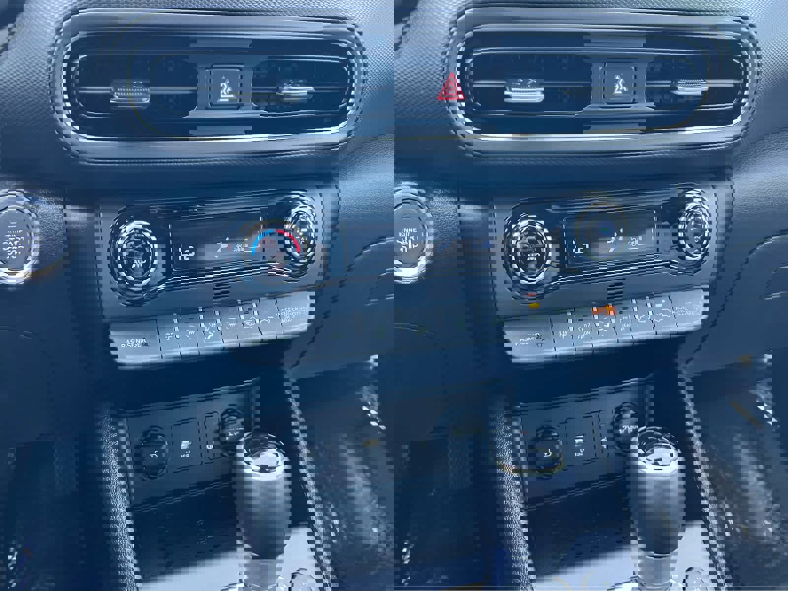 Certified 2023 Hyundai Kona Limited image 37