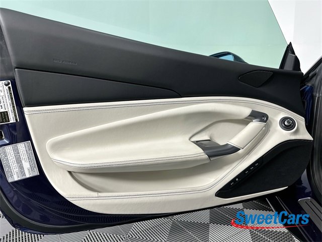 Used 2021 Ferrari F8 Tributo image 31