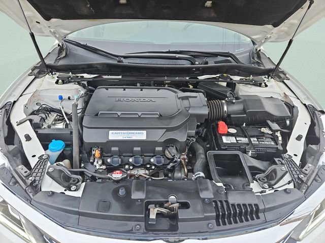 Certified 2017 Honda Accord EX-L image 37