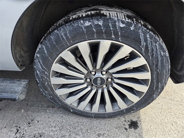 Used 2019 Lincoln Navigator Reserve w/ Cargo Package image 45